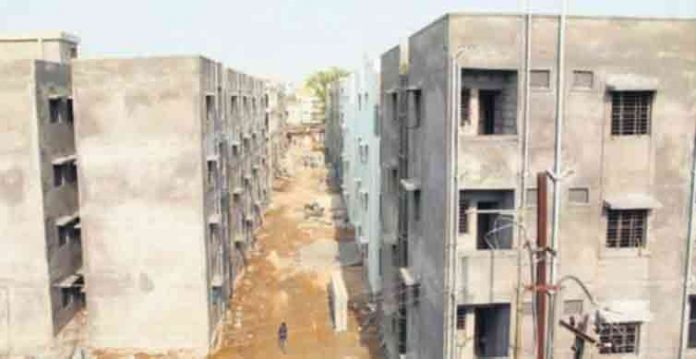 Double Bedroom makanaat ki taamer ke 111 maqamat ki fehrist jari