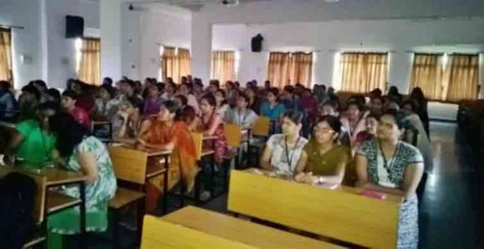 Bhoj Reddy Collage ki Musalmah hesiyat khatam kar di gayi